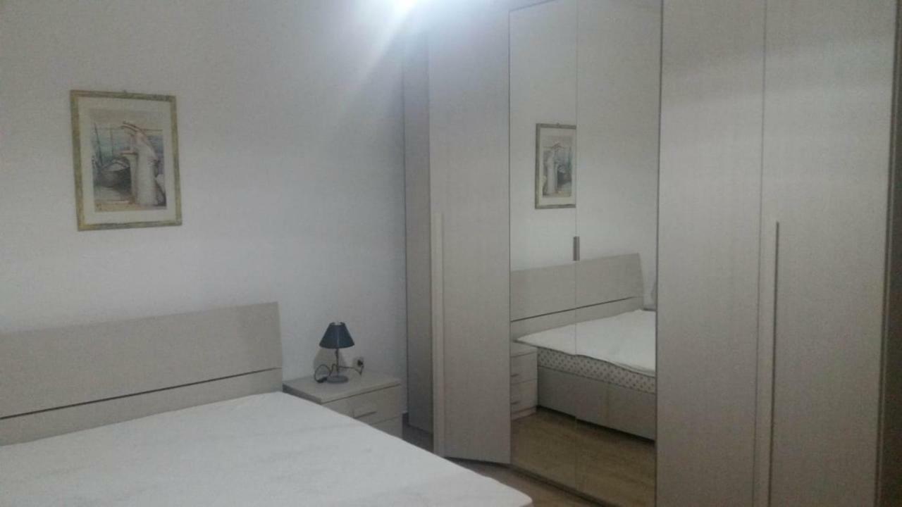 瓦雷多利亚Multi Vacanza La Ciaccia别墅 外观 照片